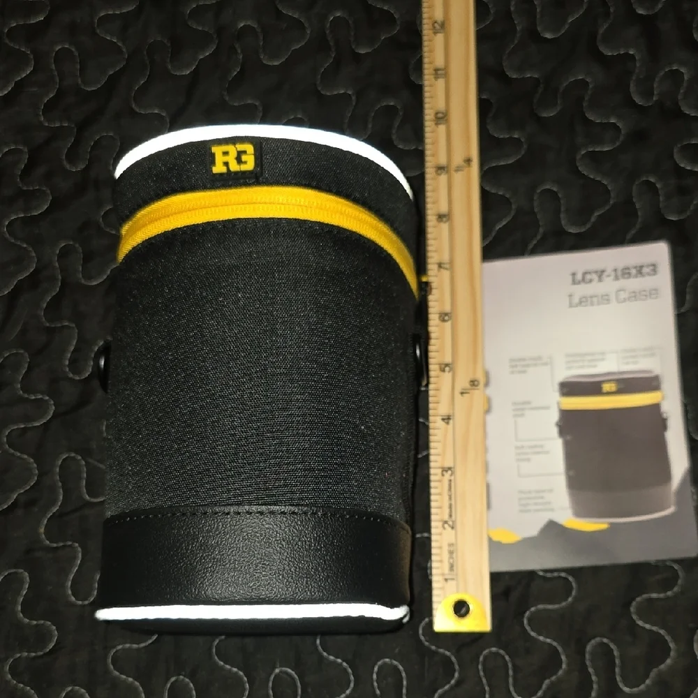 Ruggard Black and Yellow Lens Case